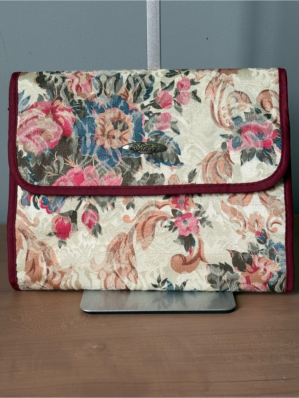 Vintage PreZerve Floral Tapestry Travel Jewelry Organizer Case Anti-Tarnish NWOT